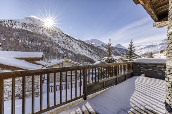 Chalet Les Terrasses in the snow at Val d'Isère